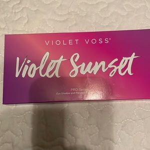 Violet Voss’ new violet Sunset Eye shadow.